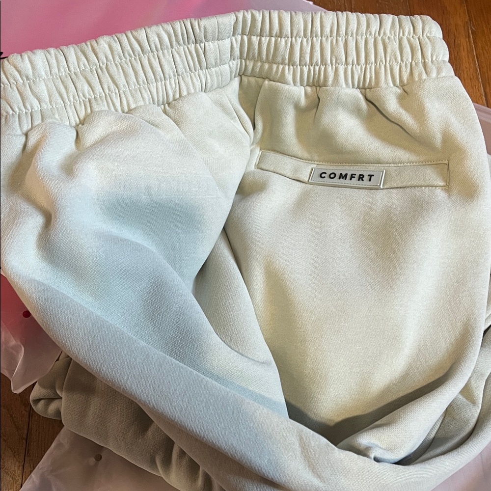 NIB Comfrt Travel Essentials Sweatpants - Picture 3 of 5
